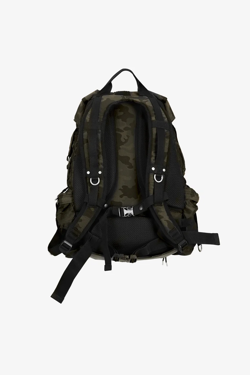 UNISEX TECHNICAL BERLIN CAMOUFLAGE BACKPACK 12
