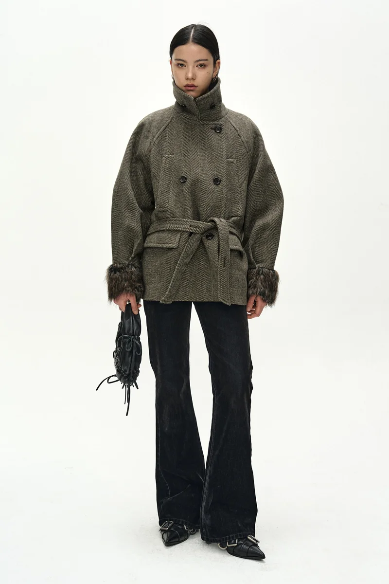 FUR CUFF HIGH NECK COAT 1