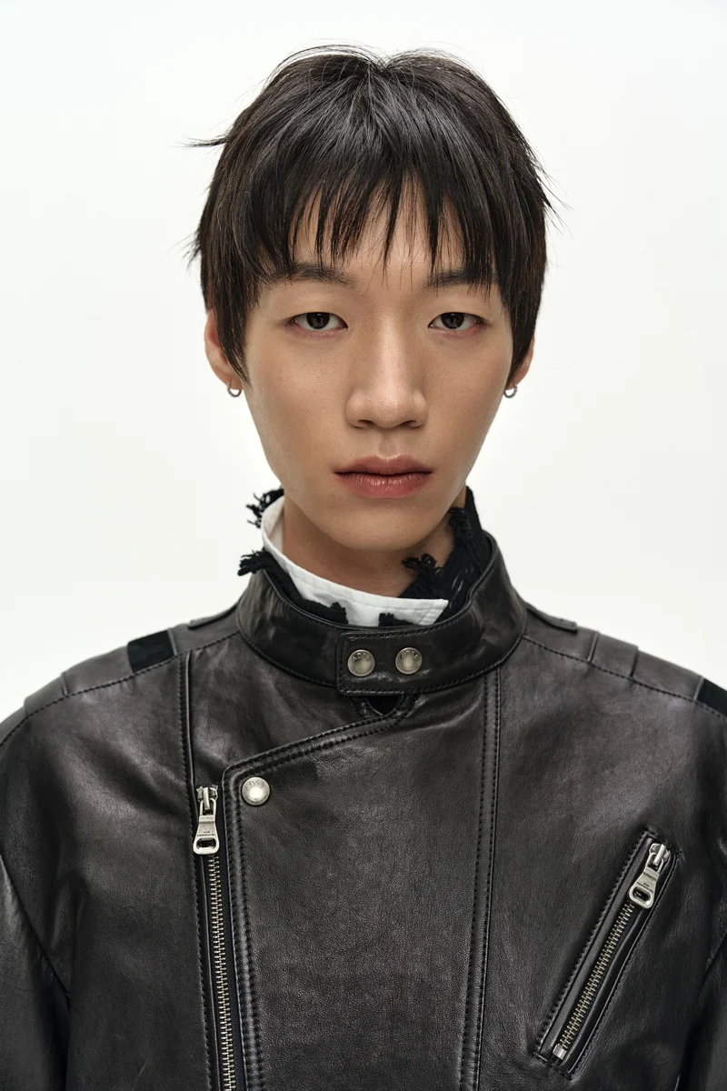 SEGMENT MOTO LEATHER JACKET 8