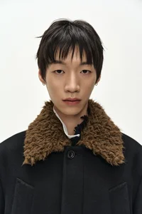 DETACHABLE FUR COLLAR CHESTERFIELD COAT thumb 6