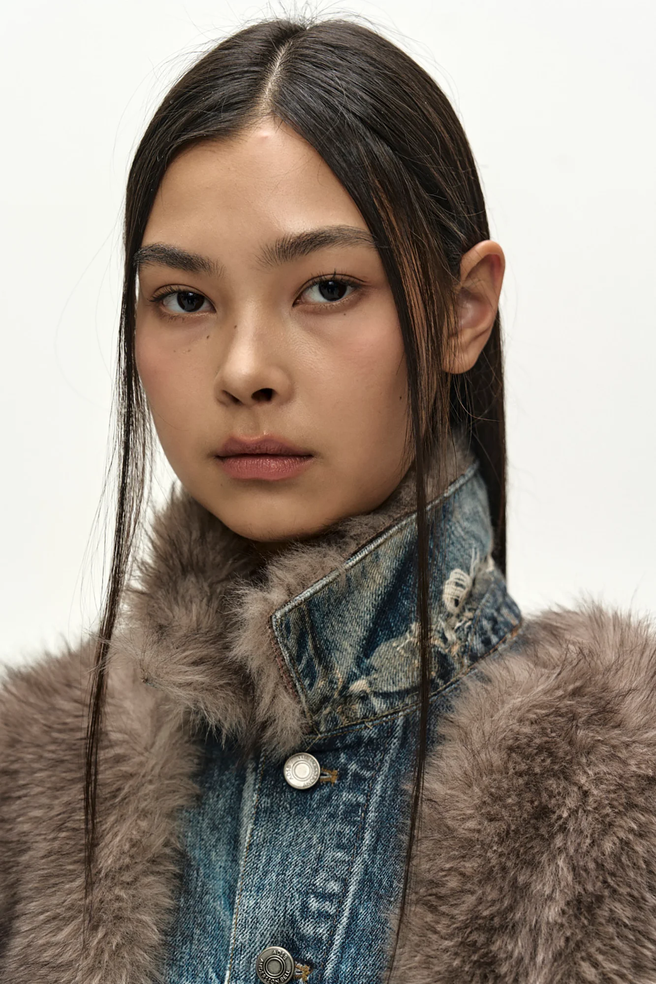 ANDERSSON BELL FUR ON DENIM JACKET GREY