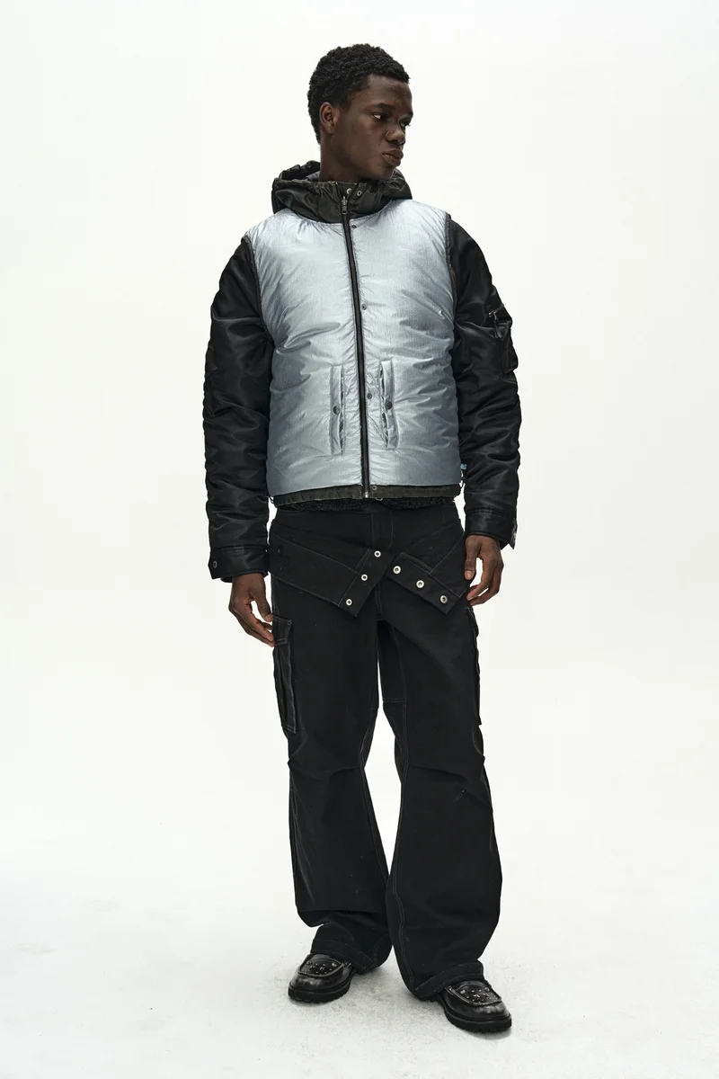 PADDED REVERSIBLE HOODIE VEST 3