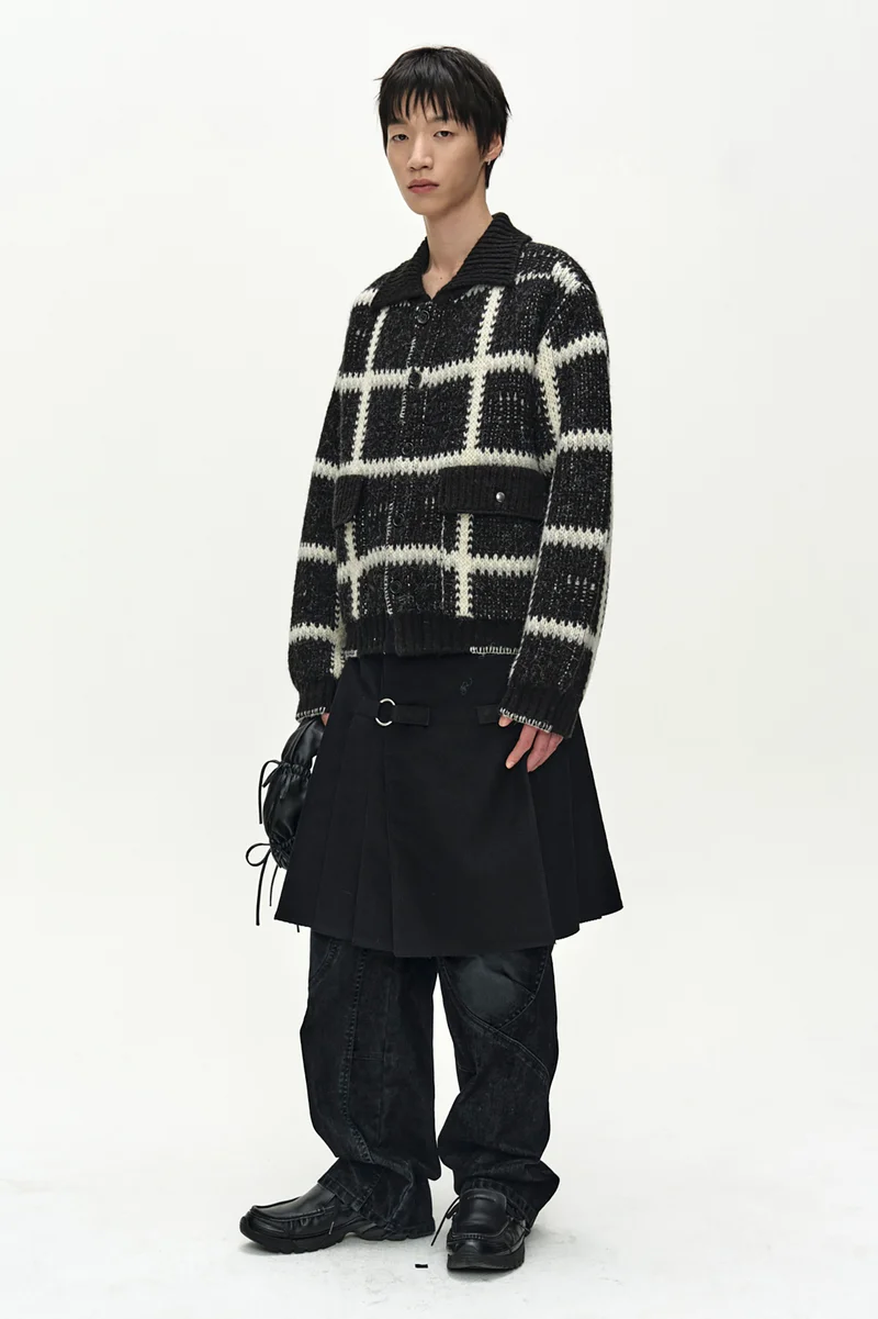 SHAGGY CHECK BUTTON CARDIGAN 4