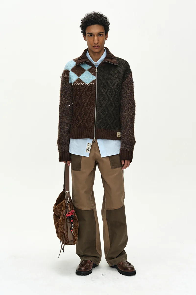 PATCHWORK ZIP-UP SWEATER 4