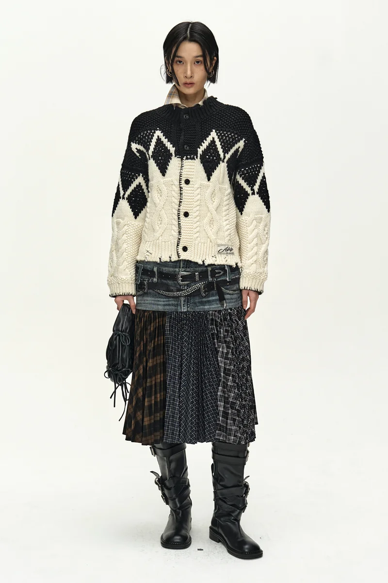 ARGYLE HEAVY WOOL CARDIGAN 4