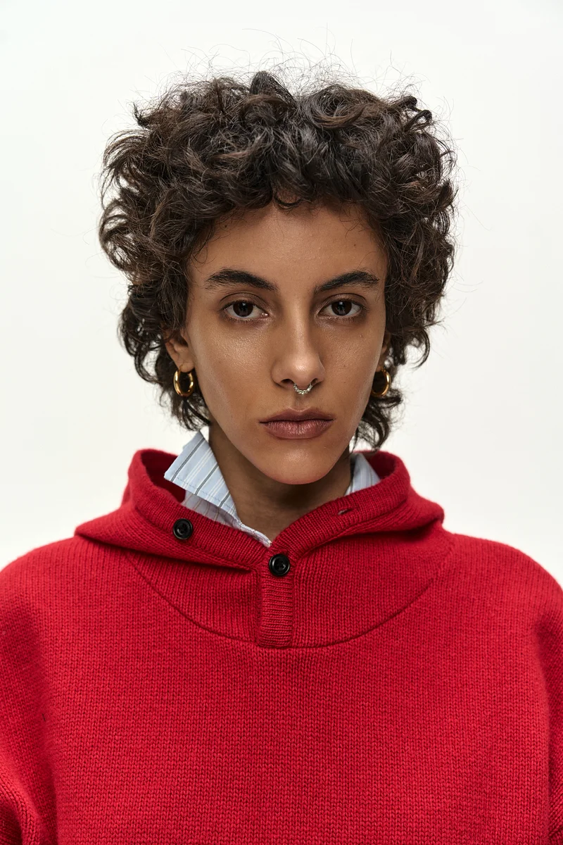 (ESSENTIAL) UNISEX VARSITY PATCH HOODIE 5