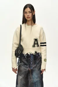 (ESSENTIAL) DISTRESSED VARSITY PATCH SWEATER thumb 1