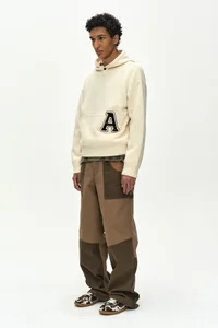 (ESSENTIAL) UNISEX VARSITY PATCH HOODIE thumb 2