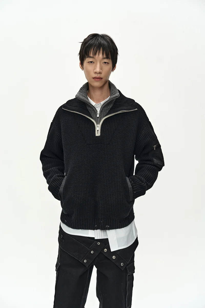 DOUBLE LAYERED QUARTER ZIP-UP SWEATER 4