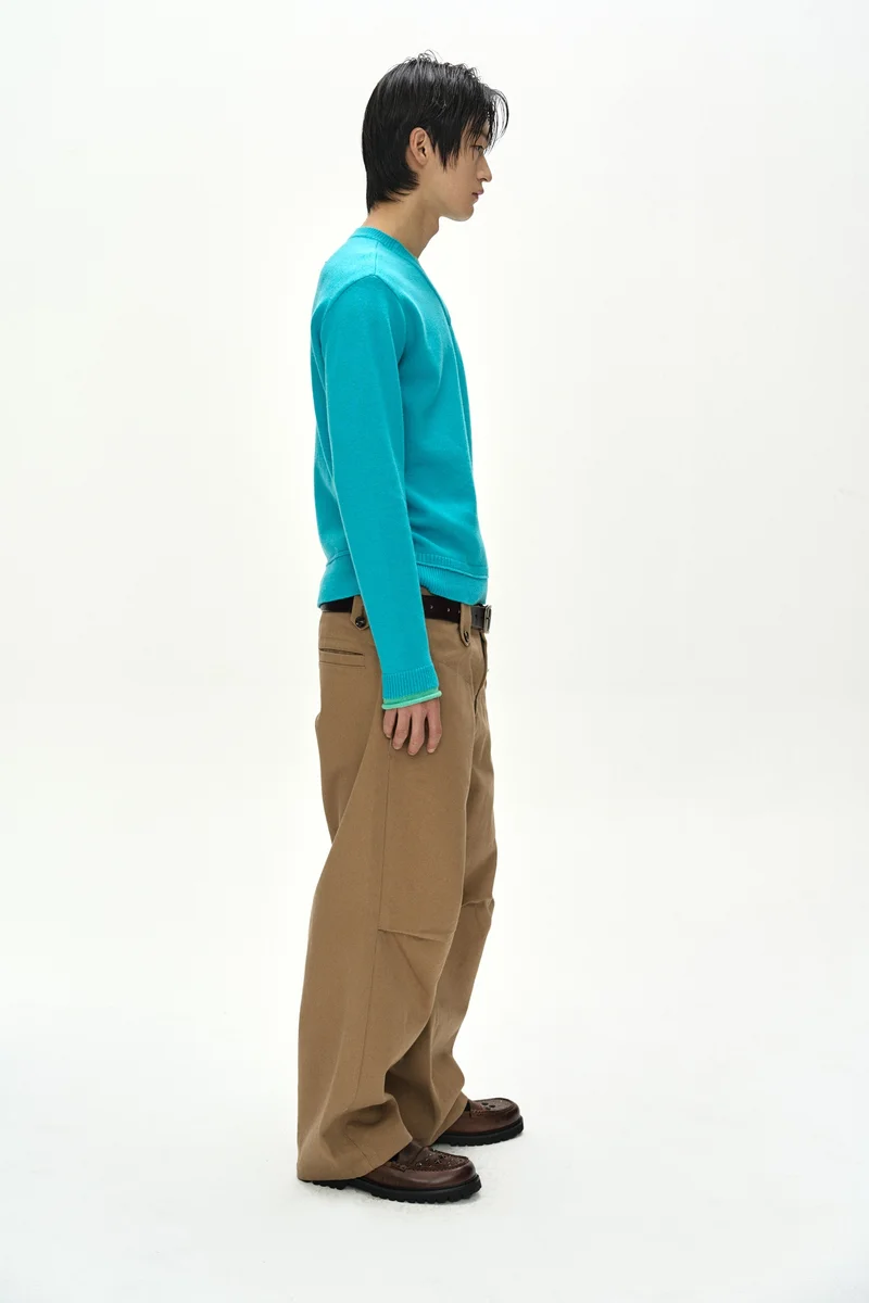 UNISEX LAYERED V-NECK SWEATER 4