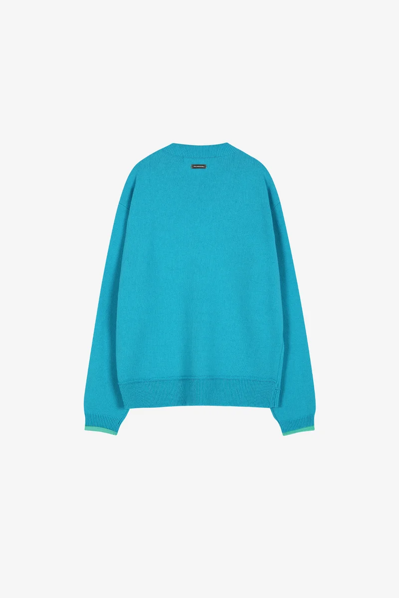 UNISEX LAYERED V-NECK SWEATER 12
