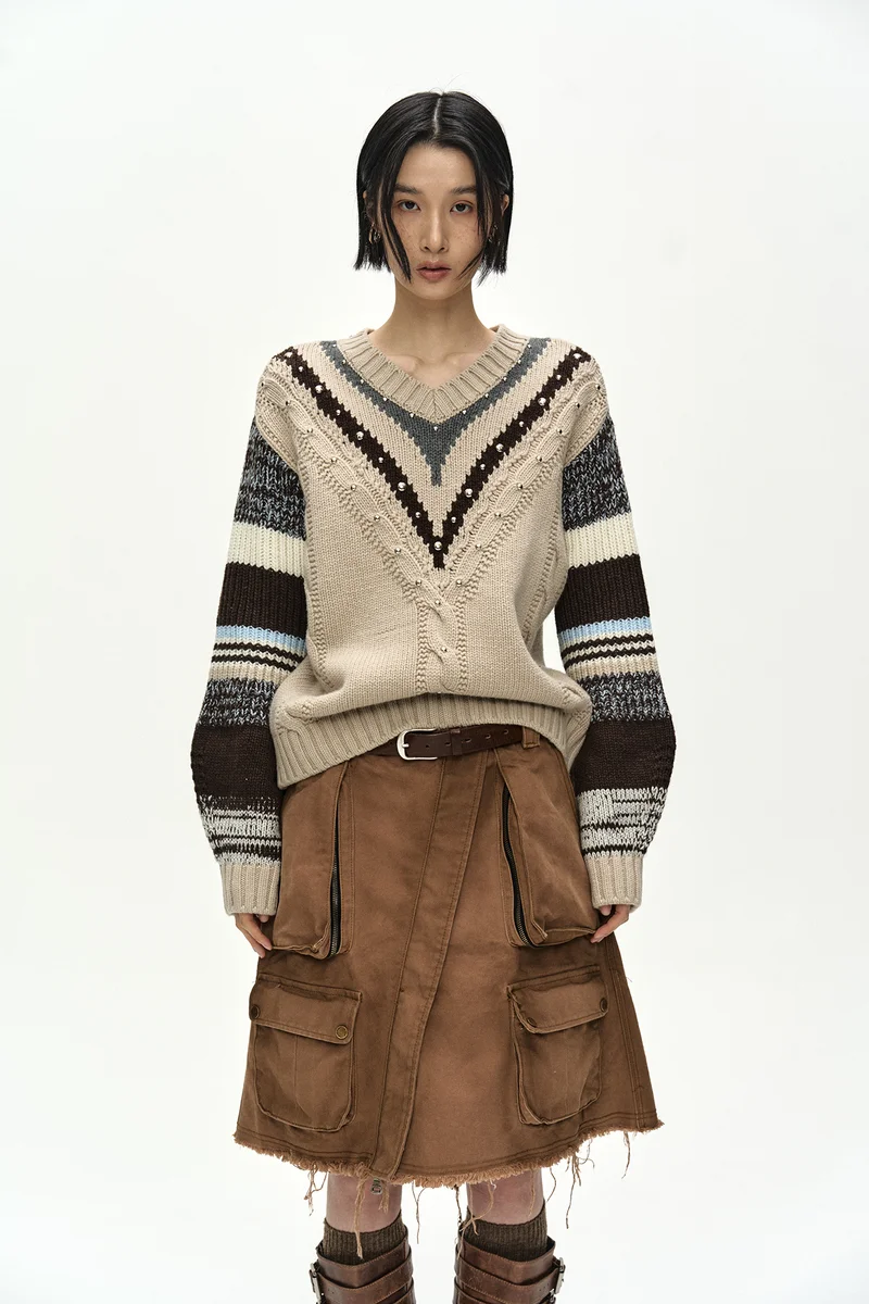 STUDDED CABLE V-NECK MULTI-STRIPE PULLOVER 3