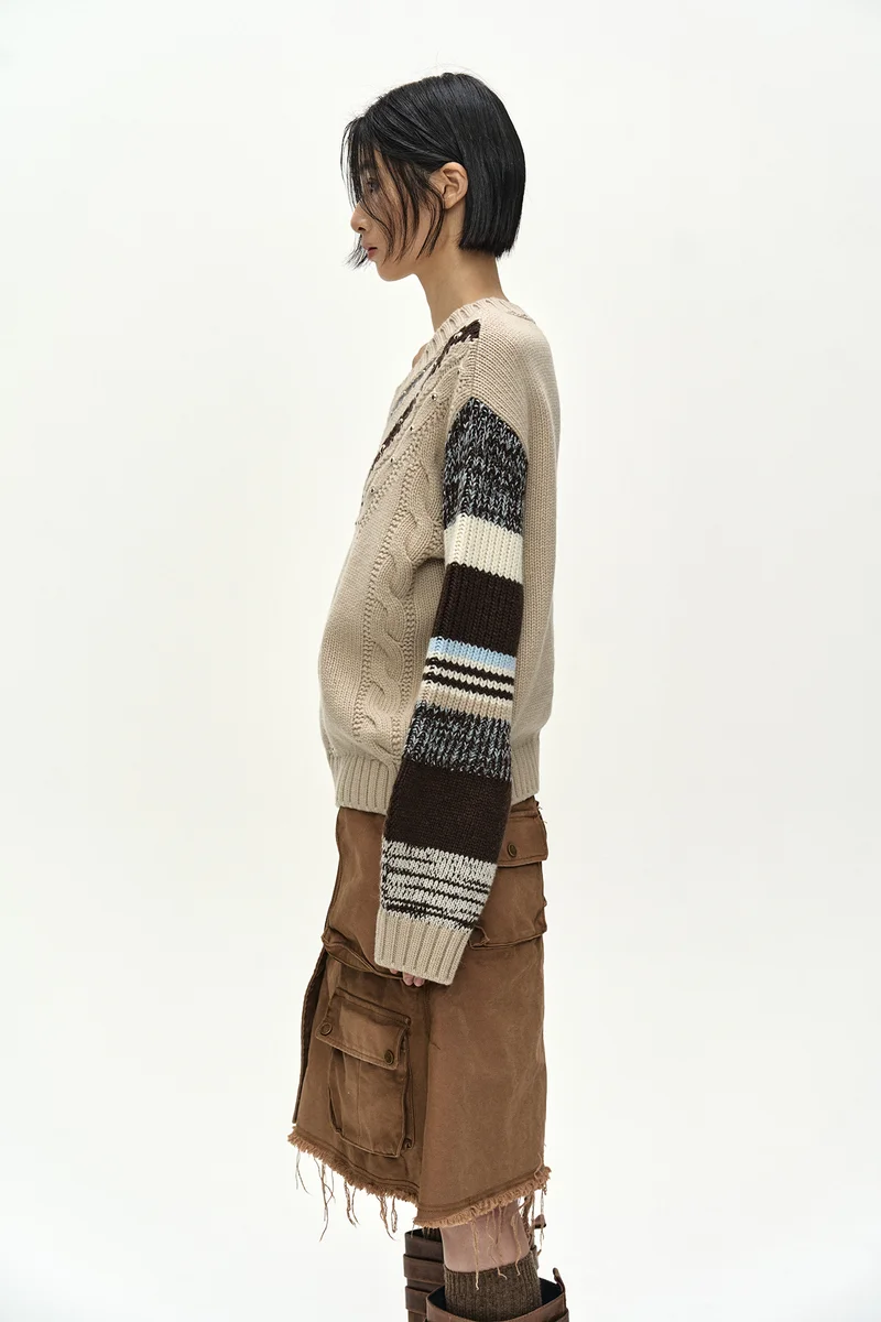 STUDDED CABLE V-NECK MULTI-STRIPE PULLOVER 4