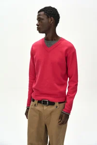 UNISEX LAYERED V-NECK SWEATER thumb 6