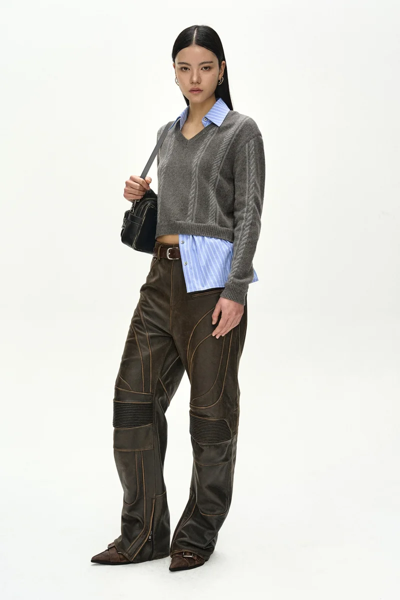 SHIRT INSERT V-NECK SWEATER 2