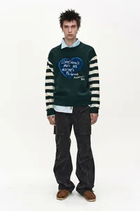 26 BOY'S HEART MESSAGE CREW-NECK SWEATER thumb 1