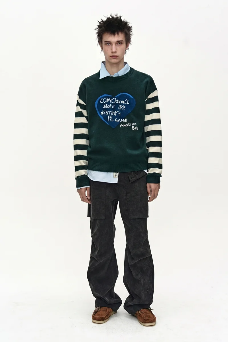 26 BOY'S HEART MESSAGE CREW-NECK SWEATER 1