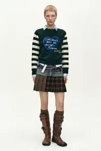 26 GIRL'S HEART MESSAGE CREW-NECK SWEATER thumb 2