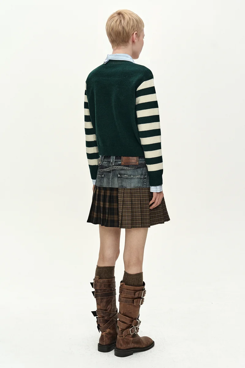 26 GIRL'S HEART MESSAGE CREW-NECK SWEATER 3