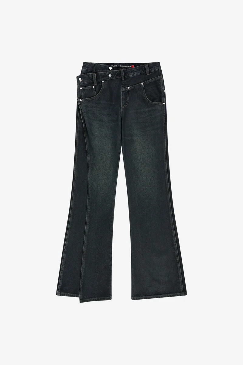 TWIST FOLD COATED JEANS 9