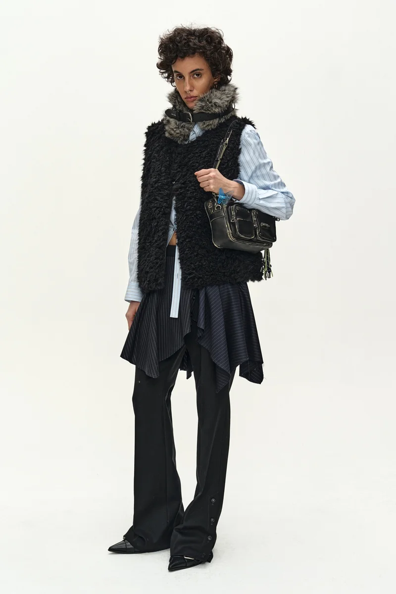 SPLIT-STRIPE CONTOUR SHIRT 3