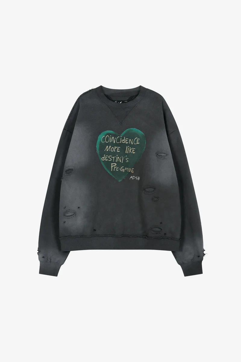 (ESSENTIAL) UNISEX SPRAY WASHED HEART MESSAGE SWEATSHIRT 10