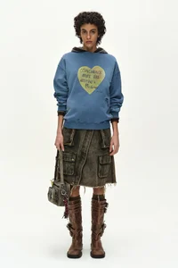 (ESSENTIAL) UNISEX SPRAY WASHED HEART MESSAGE SWEATSHIRT thumb 2