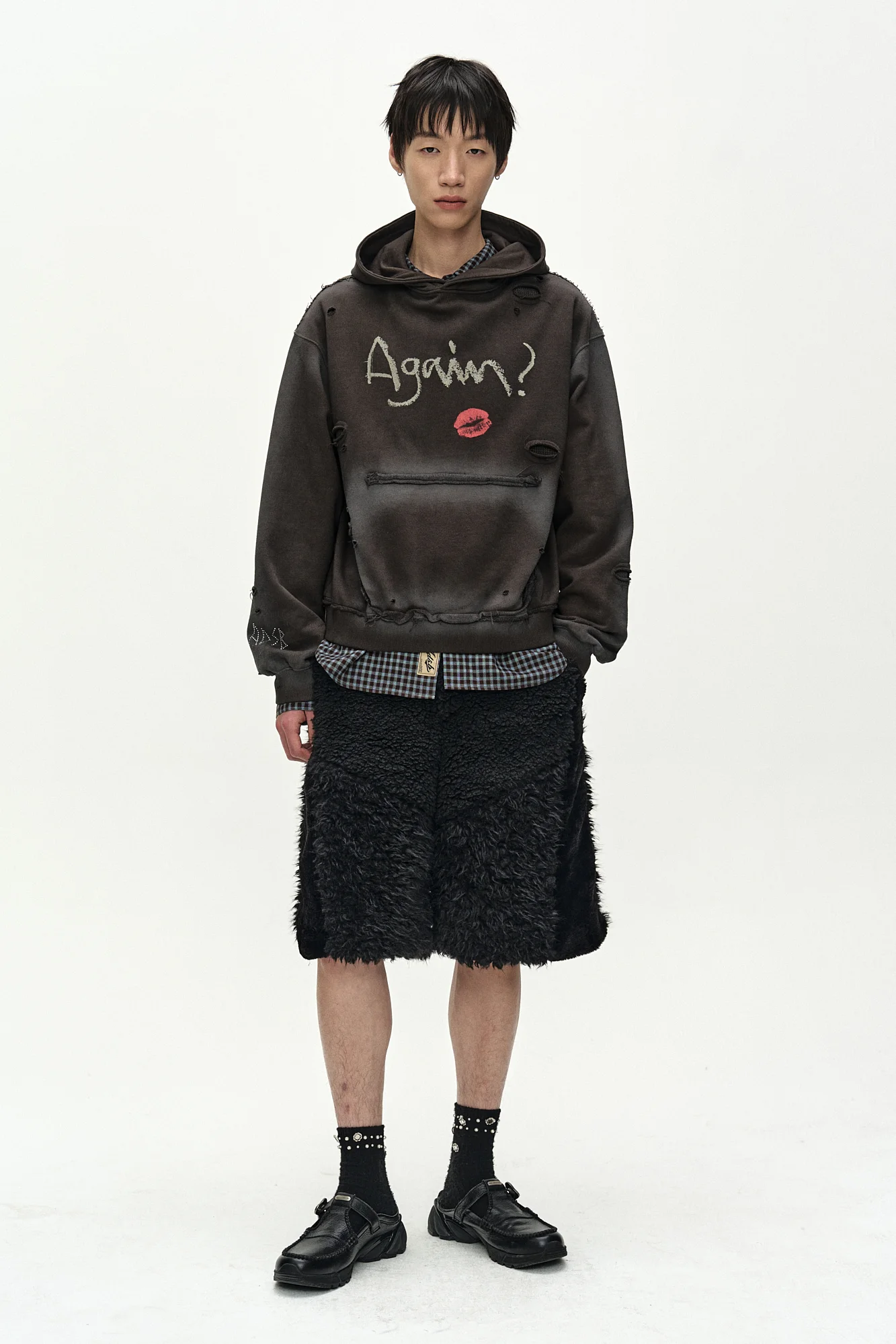 ANDERSSON BELL (ESSENTIAL) UNISEX SPRAY WASHED AGAIN LIP HOODIE BROWN