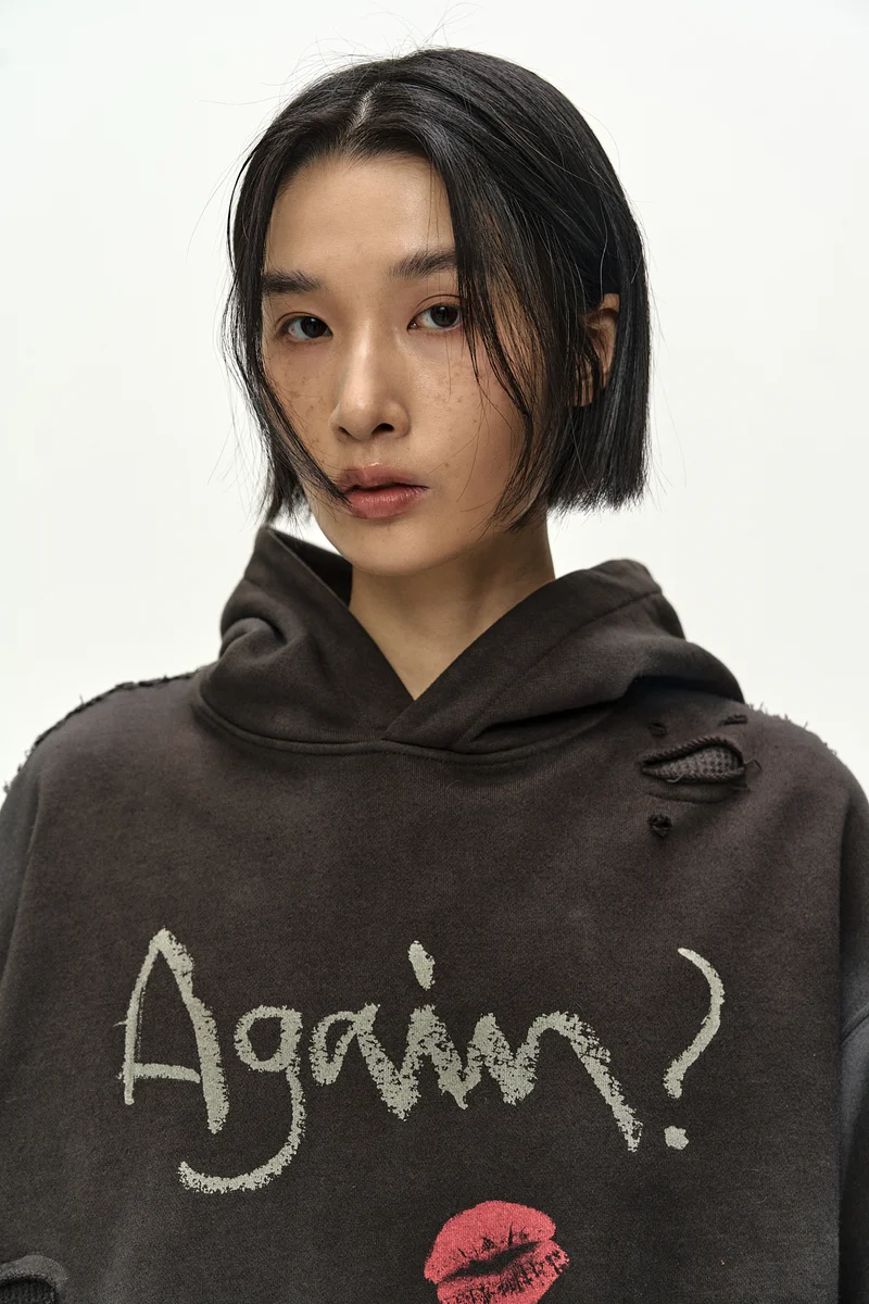(ESSENTIAL) UNISEX SPRAY WASHED AGAIN LIP HOODIE 7