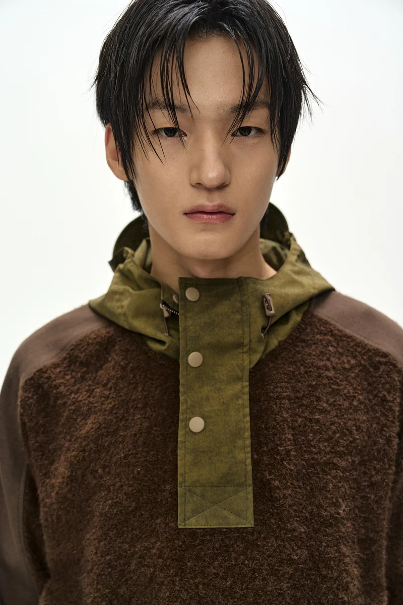 ORTE TERRY HALF ZIP UP HOODIE 6