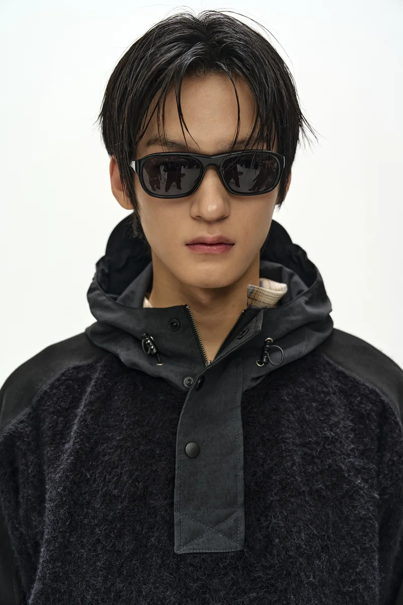 ORTE TERRY HALF ZIP UP HOODIE 4