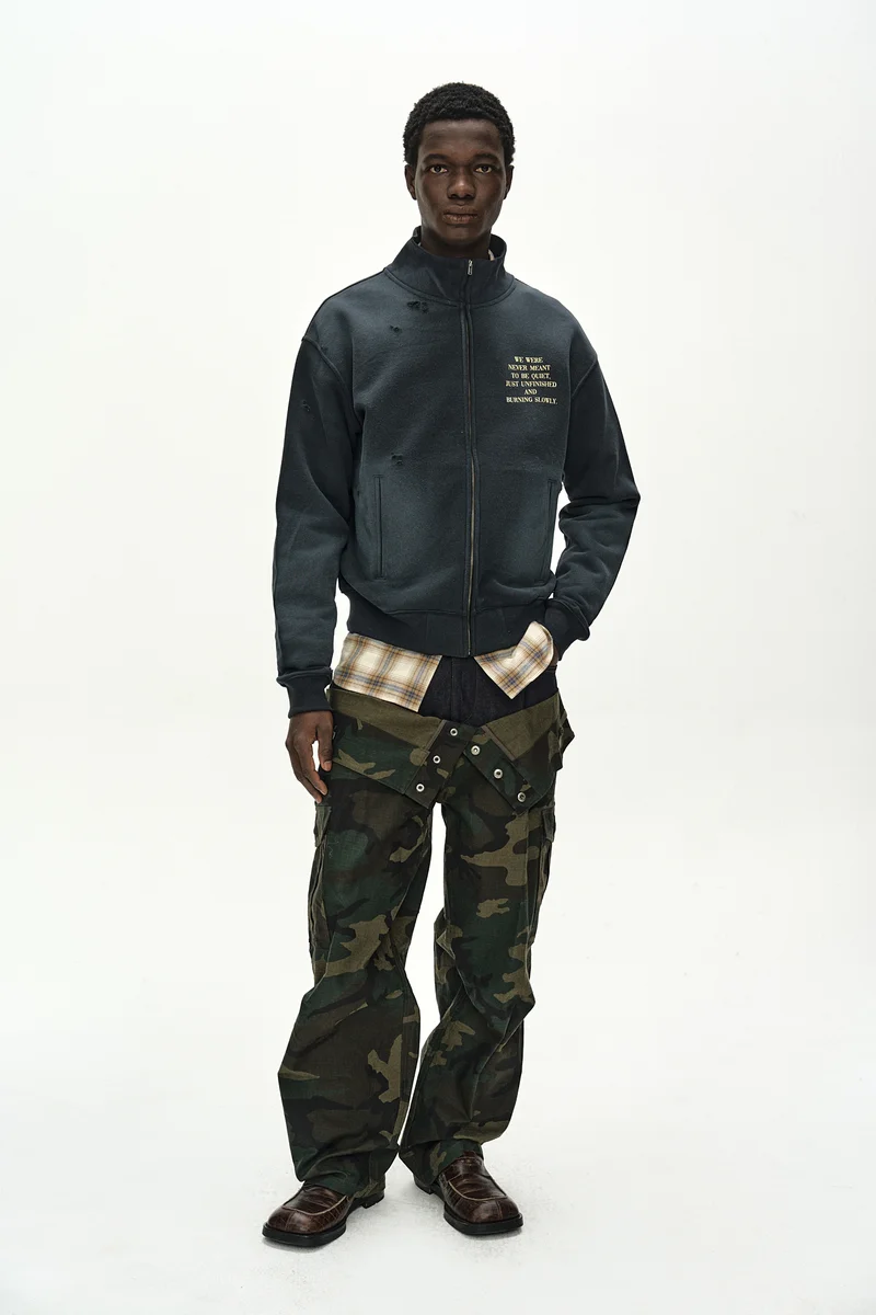 FRAME 001 HIGH-NECK ZIP UP 2