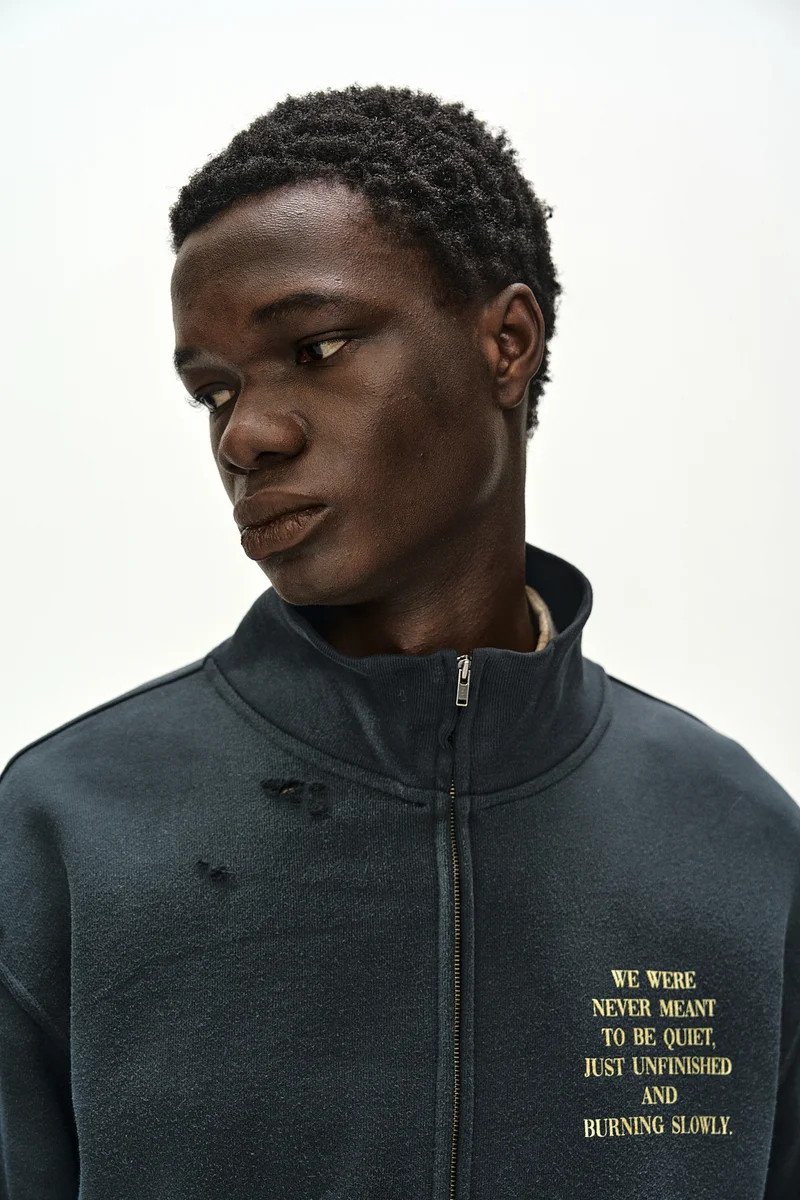 FRAME 001 HIGH-NECK ZIP UP 7