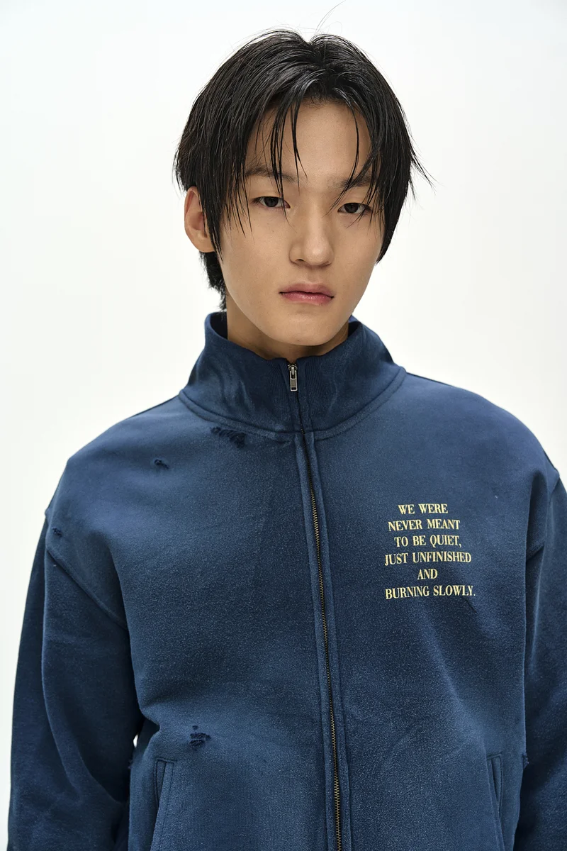 FRAME 001 HIGH-NECK ZIP UP 4