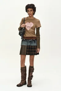 LAYERED HEART MESSAGE LONG SLEEVE T-SHIRT thumb 10