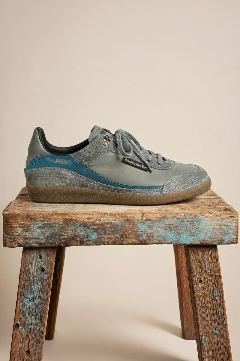 UNISEX NERO TRAINER 1