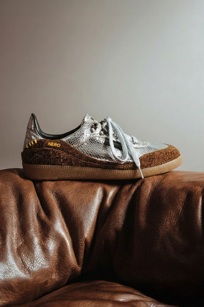 UNISEX NERO TRAINER 1