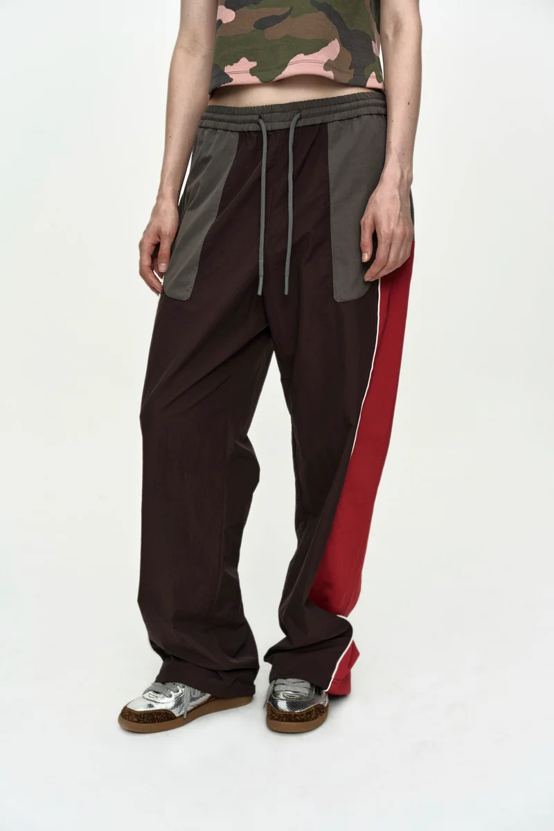 UNISEX NERO TRAINER 5