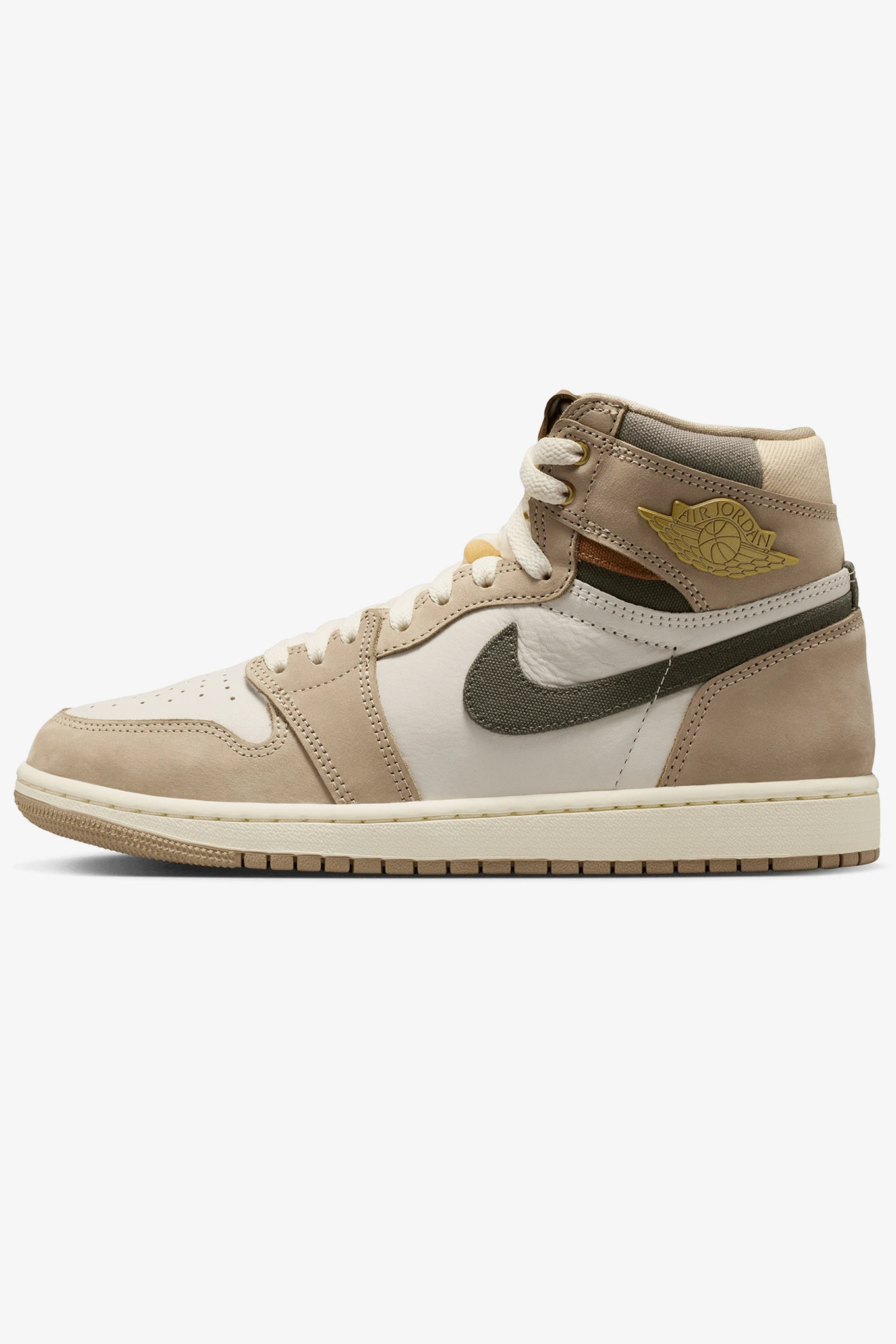 【美品】¥26,950 Air Jordan 1 Retro High OG AIR JORDAN 1 RETRO HIGH OG-JORDAN-26950 | WORKSOUT