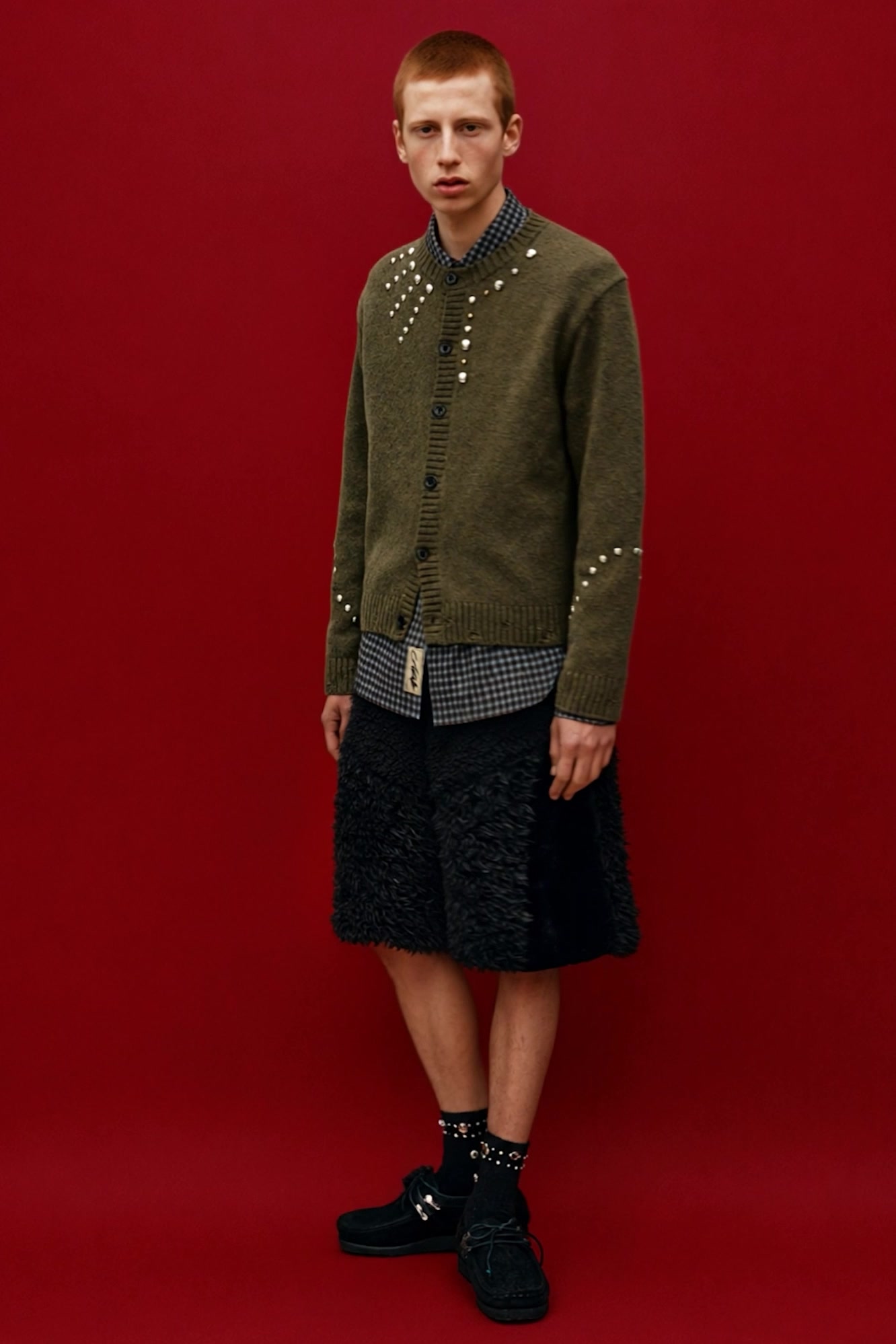 ROGHEN STUDDED CARDIGAN 動画