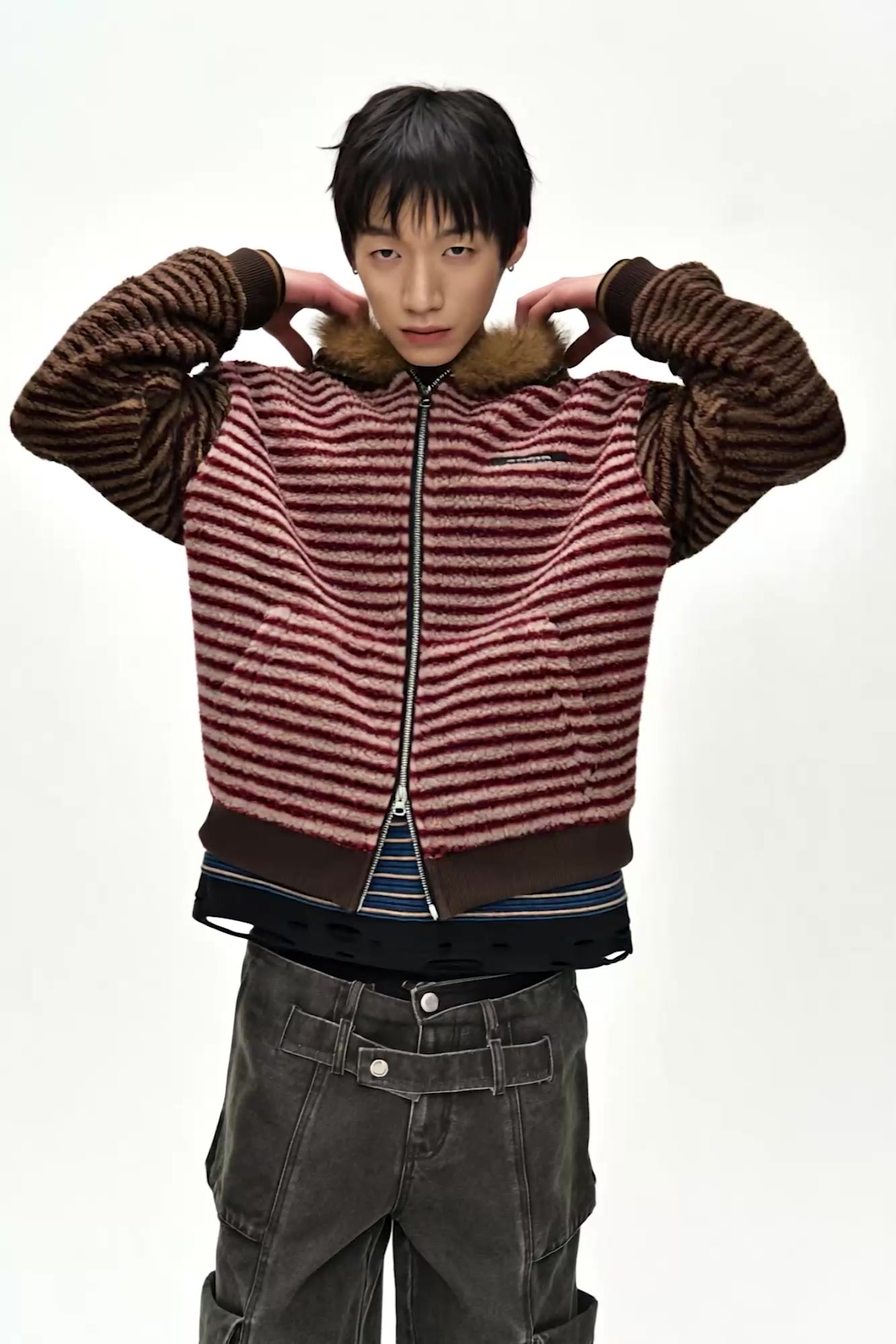 UNISEX STRIPE PATCHWORK FLEECE HOODIE ZIP-UP 動画